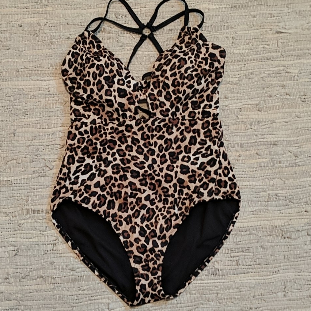 Leopard one-piece swimsuit